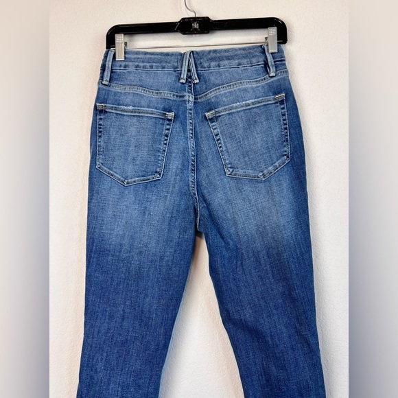 Good American Good Waist Crop Jeans Size 8/29 - Picture 5 of 12